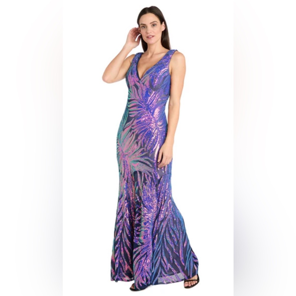 Sequin Feather Pattern V-Neck Evening Gown